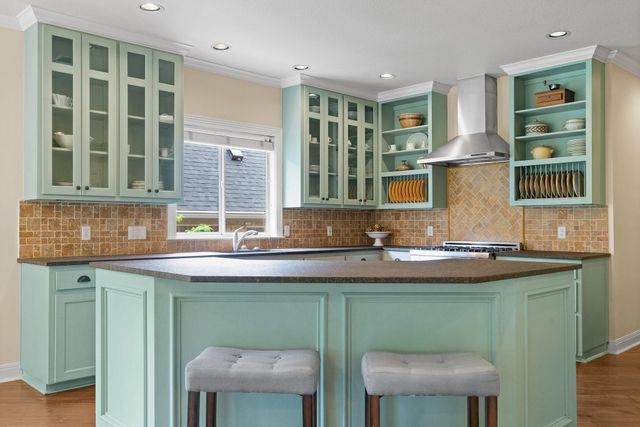 5302 N Scout Island CIR, Austin, TX 78731