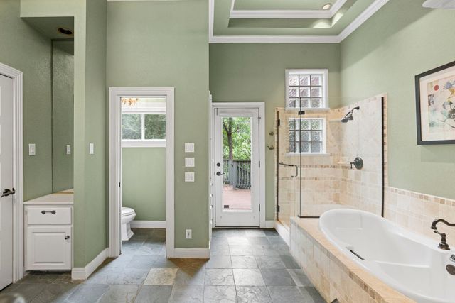 5302 N Scout Island CIR, Austin, TX 78731
