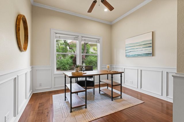 5302 N Scout Island CIR, Austin, TX 78731