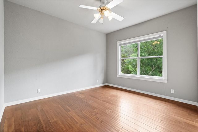5302 N Scout Island CIR, Austin, TX 78731
