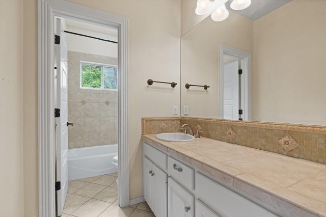 5302 N Scout Island CIR, Austin, TX 78731