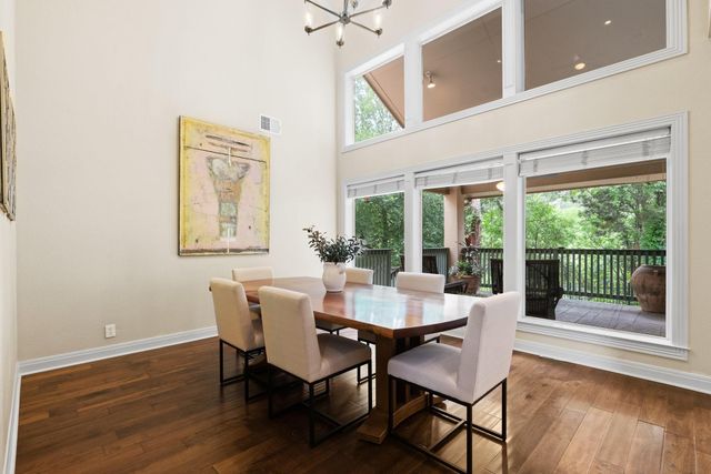5302 N Scout Island CIR, Austin, TX 78731