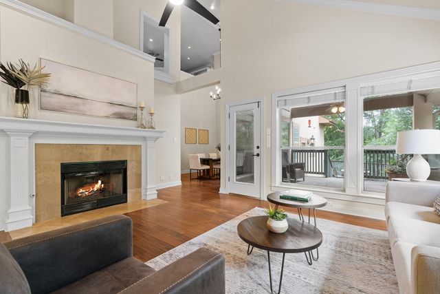 5302 N Scout Island CIR, Austin, TX 78731