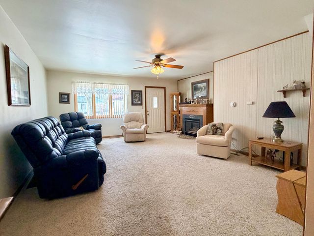 201 Nobles Street, Worthington, MN 56187