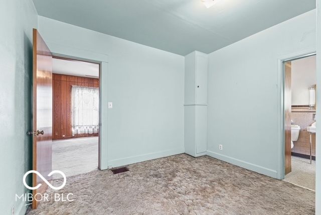 2738 S McClure Street, Indianapolis, IN 46241