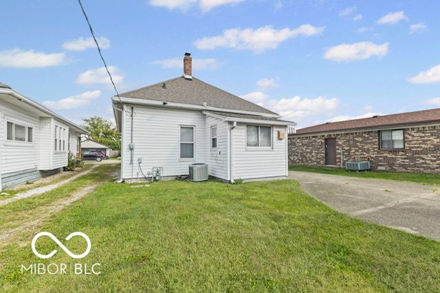 2738 S McClure Street, Indianapolis, IN 46241