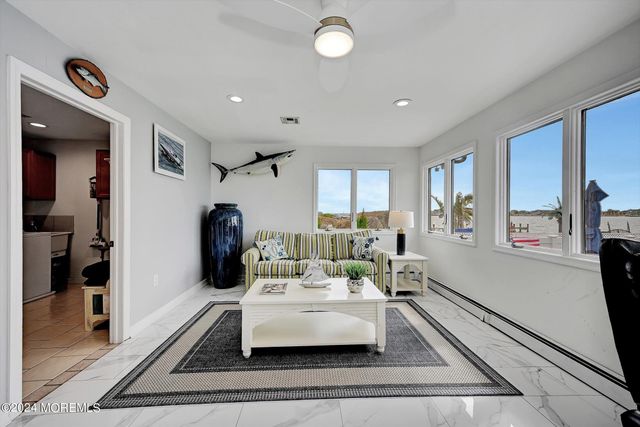 27 Antiqua Avenue, Toms River, NJ 08753