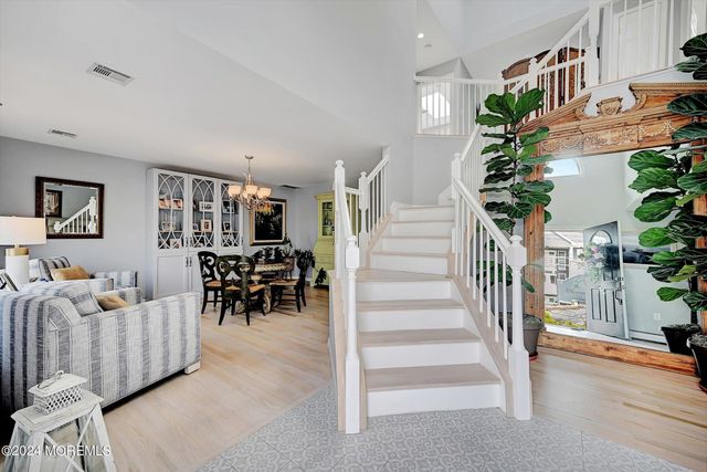 27 Antiqua Avenue, Toms River, NJ 08753