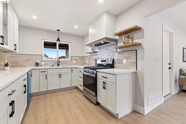 1405 Jacobsen St, Antioch, CA 94509