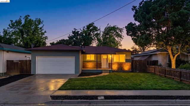 1405 Jacobsen St, Antioch, CA 94509
