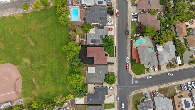 1405 Jacobsen St, Antioch, CA 94509