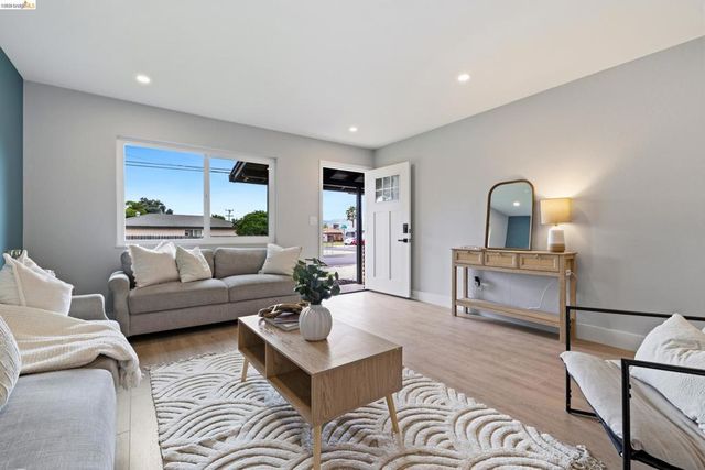1405 Jacobsen St, Antioch, CA 94509