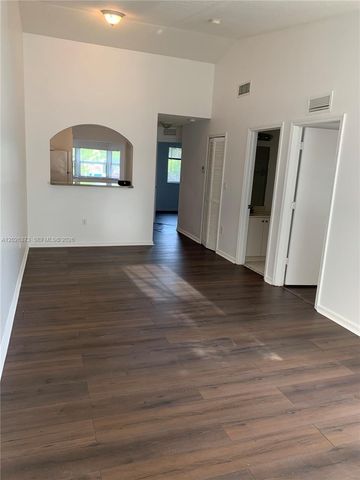 2931 SE 13th Ave 202-47, Homestead, FL 33035