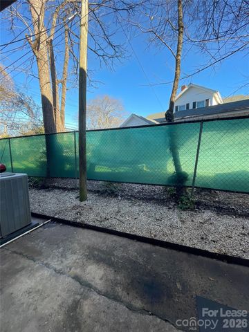 206 E Glendale Avenue 3, Mount Holly, NC 28120