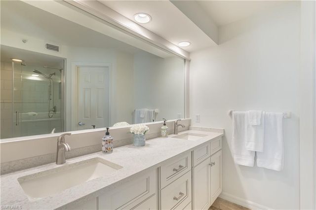 651 10th AVE S C651, Naples, FL 34102