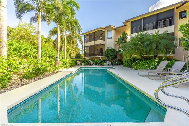 651 10th AVE S C651, Naples, FL 34102