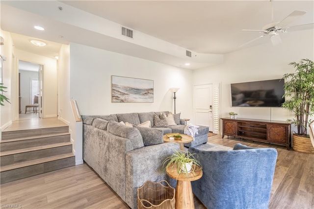 651 10th AVE S C651, Naples, FL 34102