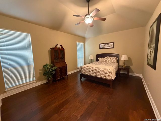 402 Cameron Cir, San Antonio, TX 78258