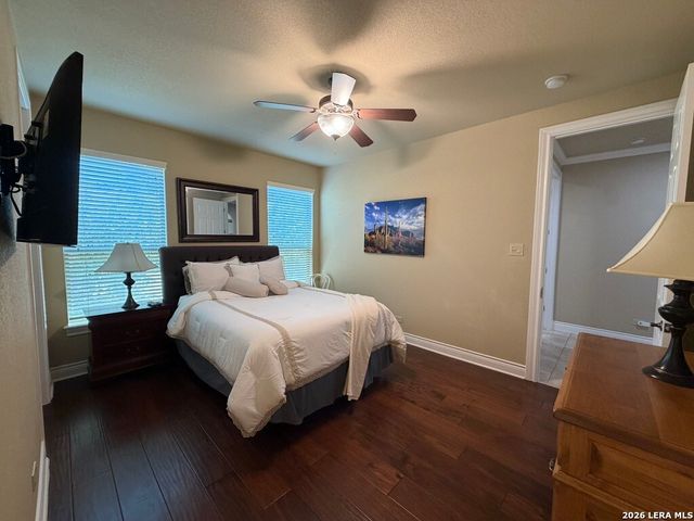 402 Cameron Cir, San Antonio, TX 78258