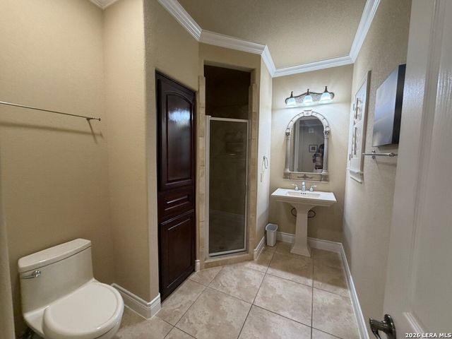 402 Cameron Cir, San Antonio, TX 78258