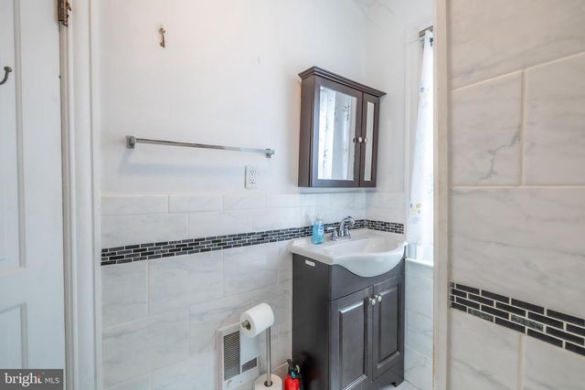 551 MAIN ST, Pennsburg, PA 18073