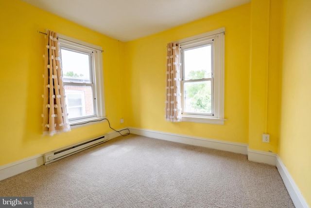 551 MAIN ST, Pennsburg, PA 18073
