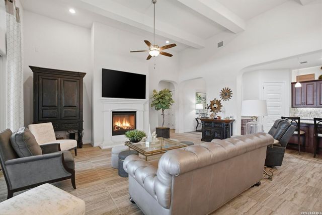 19506 Cresta Alto, San Antonio, TX 78256