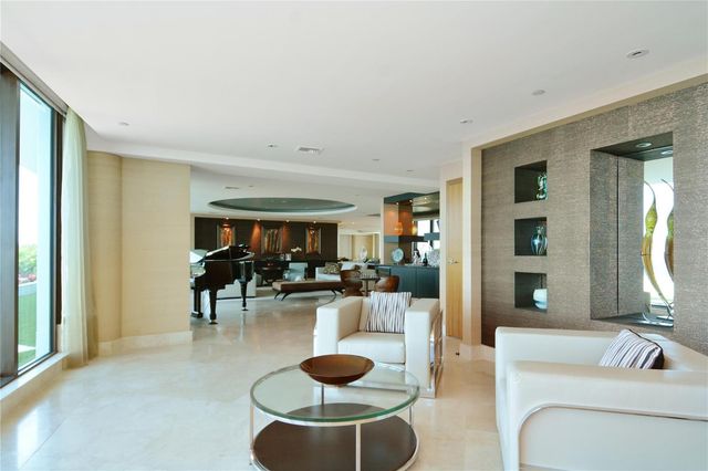 1 N Fort Lauderdale Beach Boulevard Lp 2302, Fort Lauderdale, FL 33304