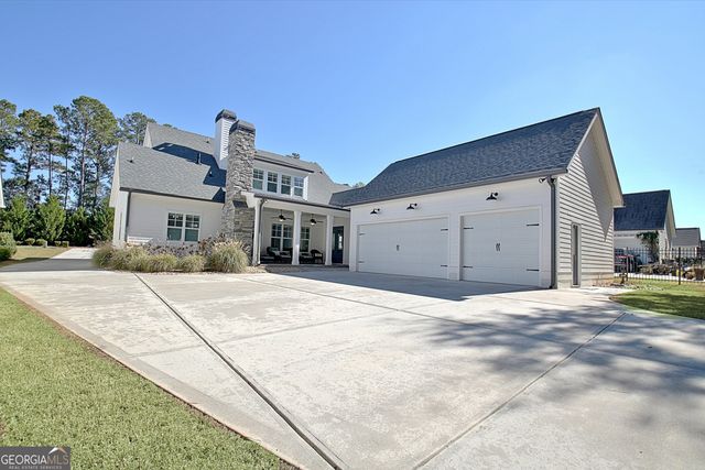 305 Traditions Way, Senoia, GA 30276