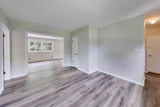 714 W Memorial Road, Bensenville, IL 60106