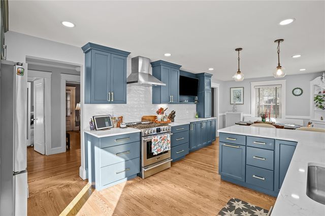 26 Keith Avenue, Cranston, RI 02910