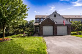 1994 Gary Court B, Schaumburg, IL 60193