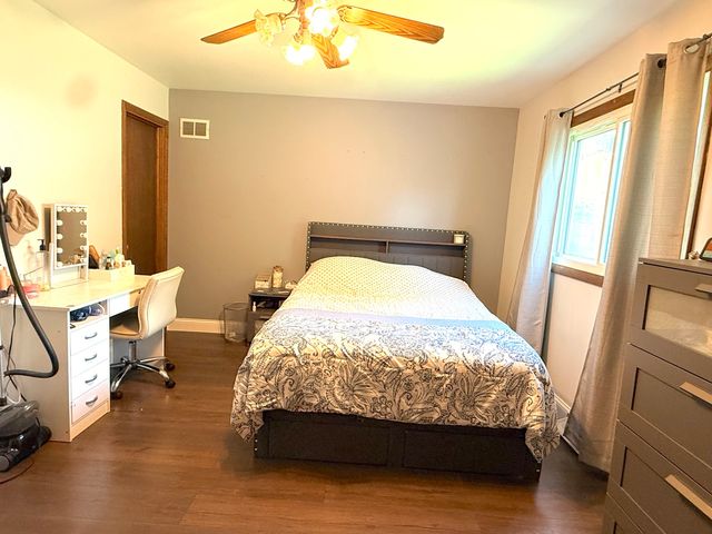 550 S Walnut Street, Mundelein, IL 60060