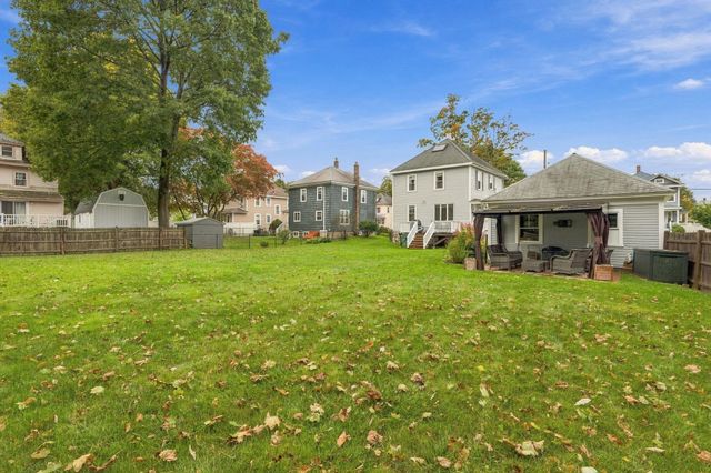 76 Haseltine St, Haverhill, MA 01835