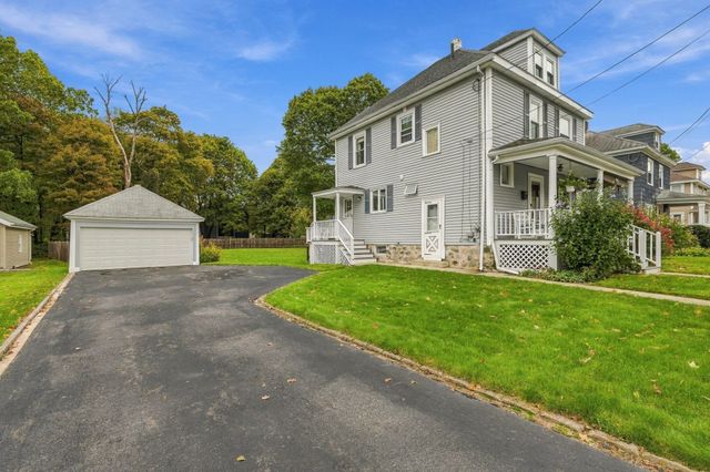 76 Haseltine St, Haverhill, MA 01835