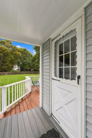 76 Haseltine St, Haverhill, MA 01835