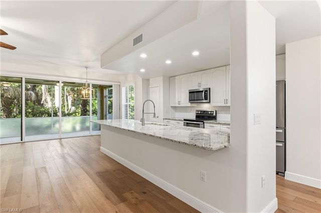 13051 Sandy Key BEND 502, North Fort Myers, FL 33903