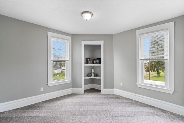 69 Rodgers Avenue, Columbus, OH 43222
