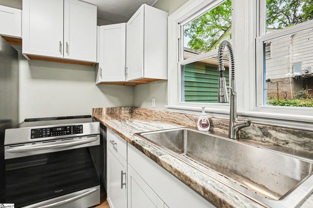 931 Windy Court, Spartanburg, SC 29301