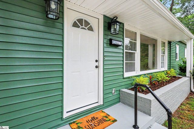 931 Windy Court, Spartanburg, SC 29301