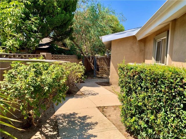 11624 Paso Robles Avenue, Granada Hills, CA 91344