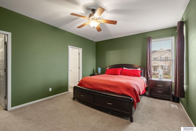 8520 S 159th Street, Omaha, NE 68136