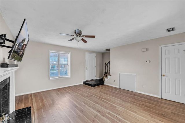 943 Still Harbor CIR, Chesapeake, VA 23320