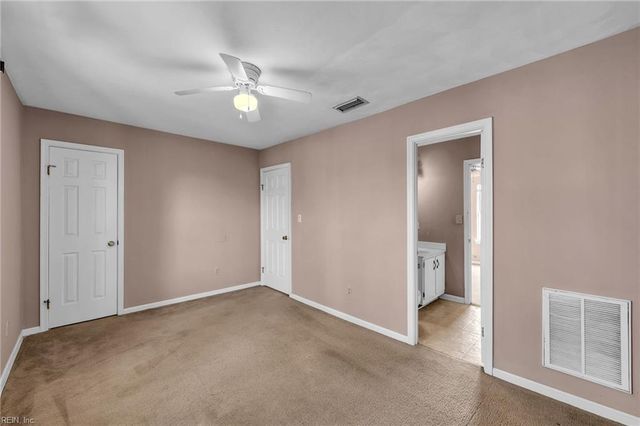 943 Still Harbor CIR, Chesapeake, VA 23320