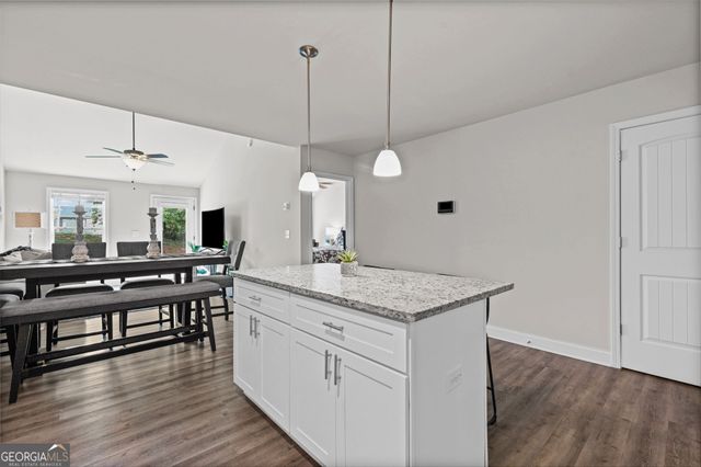 238 Dove Place, Social Circle, GA 30025