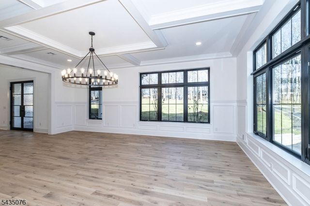 264 Ridge Rd, Watchung Boro, NJ 07069