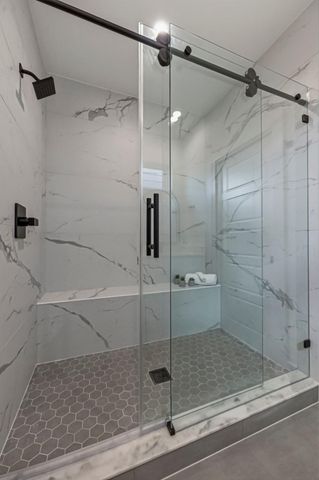 911 Calle Limon 1, Austin, TX 78702