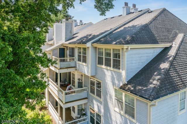 306 Trinity Ct 12, West Windsor Twp., NJ 08540