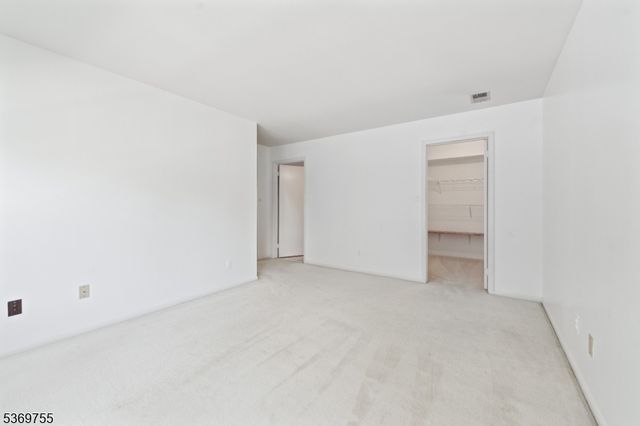 306 Trinity Ct 12, West Windsor Twp., NJ 08540