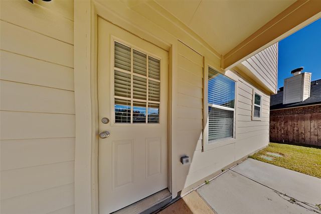 32126 Willow Creek Park, Conroe, TX 77385